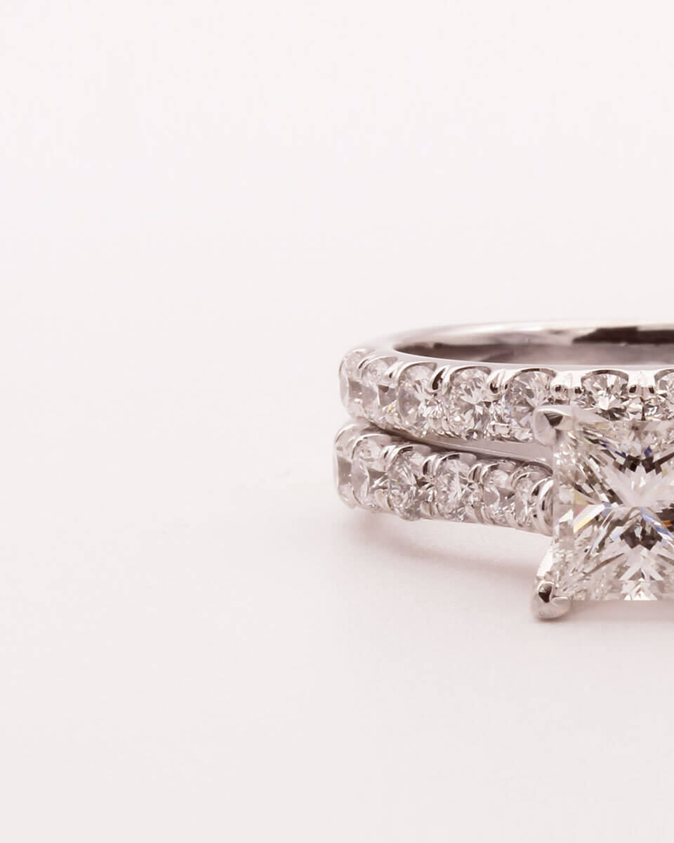 Ezibele Luxury Zircon Ring – Elegant Party Wear Ring for Women - Image 3